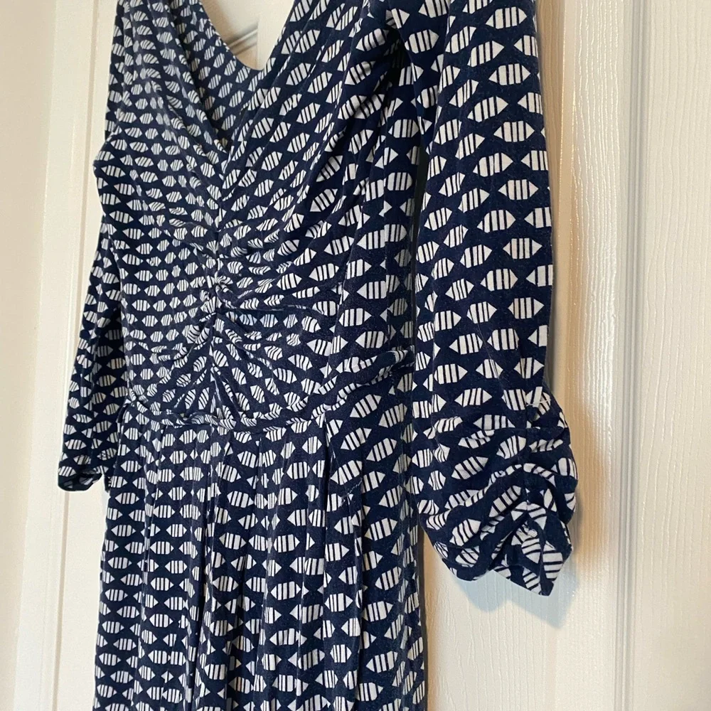Tart Ruched A-Line Pattern Dress - Picture 4 of 13